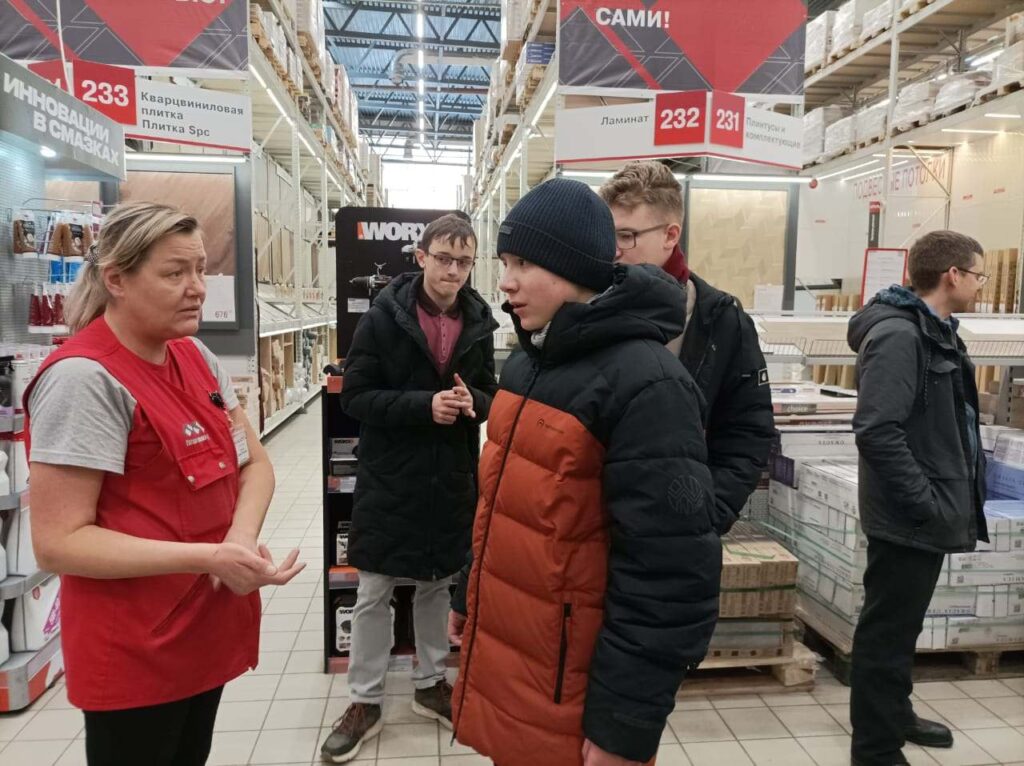 УРОКИ В «МАКСИДОМЕ»