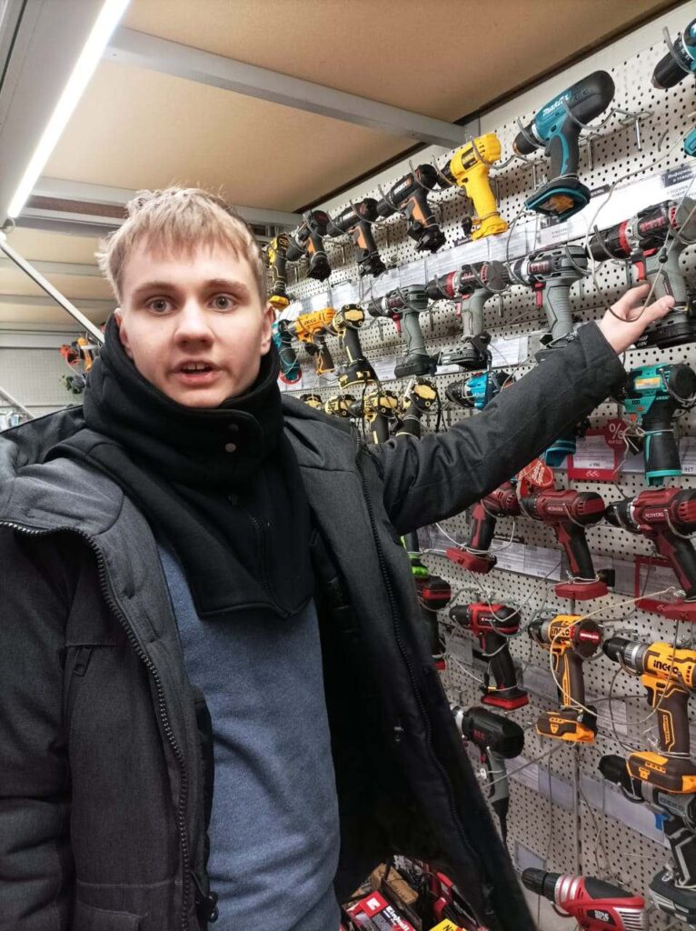 УРОКИ В «МАКСИДОМЕ»
